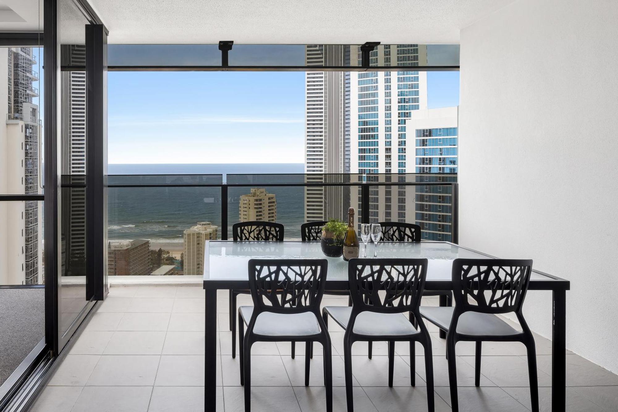 غولد كوست Holiday Holiday Circle On Cavill Apartments الغرفة الصورة